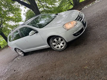 Авто Volkswagen Golf 2009 № 8793473