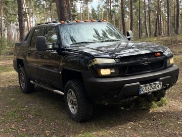 Авто Chevrolet Avalanche 2004 № 8793499