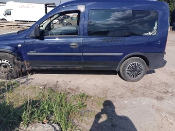 Авто Opel Combo 2003 № 8793600