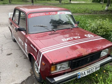 Авто ВАЗ 2105 1983 № 8793800