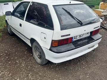 Авто Suzuki Swift 1989 № 8793828