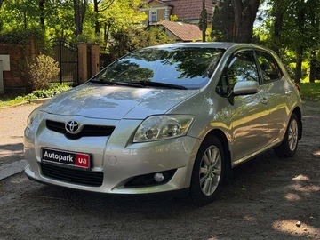 Авто Toyota Auris 2007 № 8794059