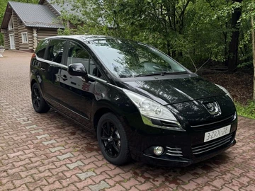 Авто Peugeot 5008 2009 № 8794083