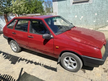 Авто ВАЗ 2109 1994 № 8794151