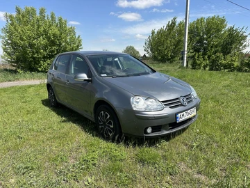 Авто Volkswagen Golf 2004 № 8794369