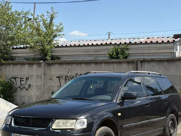 Авто Volkswagen Passat Variant 1999 № 8794393