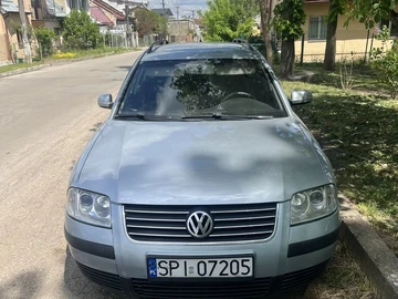 Авто Volkswagen Passat Variant 2002 № 8794595