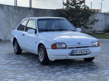 Авто Ford Escort 1989 № 8794655