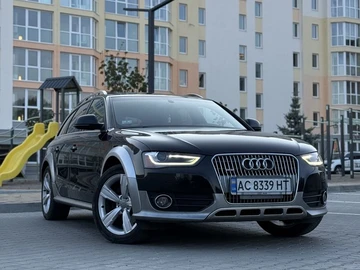 Авто Audi A4 2015 № 8794672