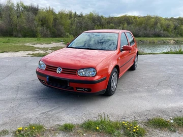 Авто Volkswagen Golf 1999 № 8794683