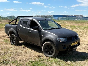 Авто Mitsubishi L 200 2007 № 8794696