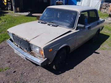 Авто ВАЗ 2105 1995 № 8794789