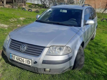 Авто Volkswagen Passat Variant 2004 № 8794950