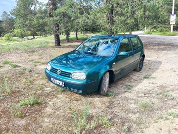 Авто Volkswagen Golf 2000 № 8795296