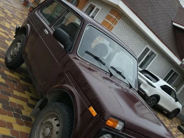 Авто ВАЗ 21214 2012 № 8795435