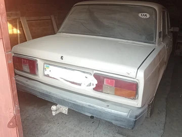 Авто ВАЗ 2105 1982 № 8795449