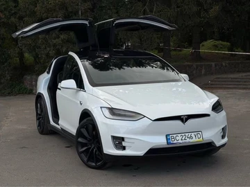 Авто Tesla Model X 2019 № 8795468