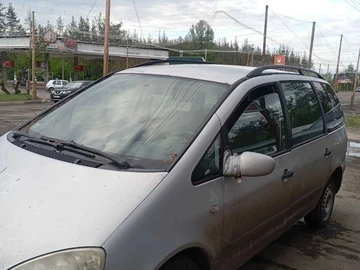 Авто Ford Galaxy 2005 № 8795480