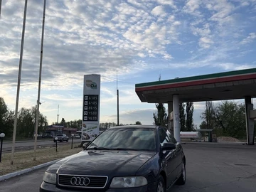 Авто Audi A4 2000 № 8795688