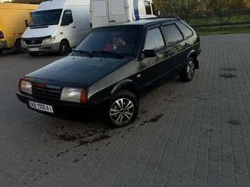Авто ВАЗ 2109 1997 № 8795815