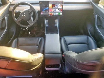 Авто Tesla Model X 2020 № 8795829