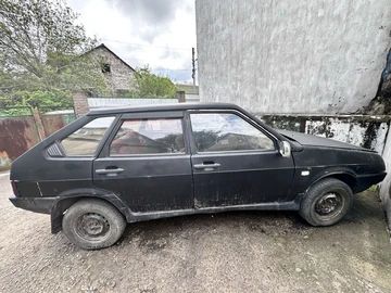 Авто ВАЗ 2109 1989 № 8795832
