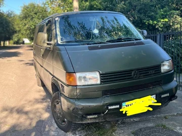 Авто Volkswagen Transporter 1999 № 8795852