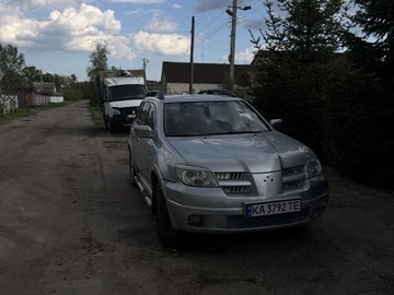 Авто Mitsubishi Outlander 2005 № 8795873