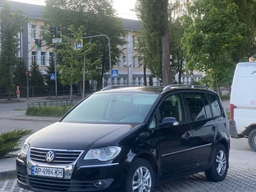 Авто Volkswagen Touran 2007 № 8795884