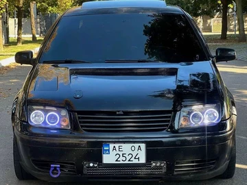 Авто Volkswagen Bora 2001 № 8795919