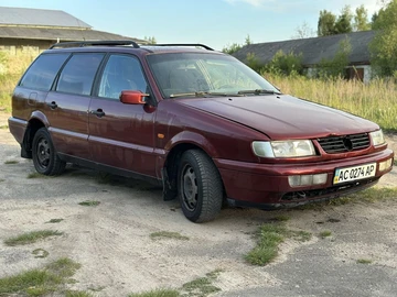 Авто Volkswagen Passat Variant 1994 № 8795924
