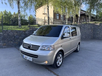 Авто Volkswagen Transporter 2006 № 8796114