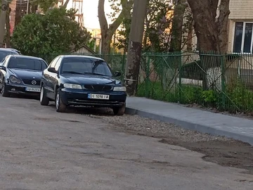 Авто Lexus Lbx 1999 № 8796172