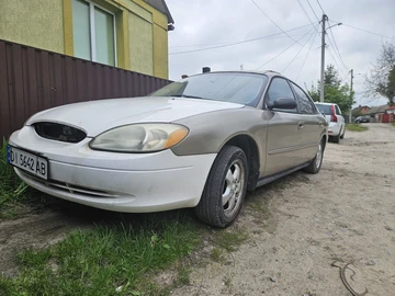 Авто Ford Taurus 2004 № 8796194