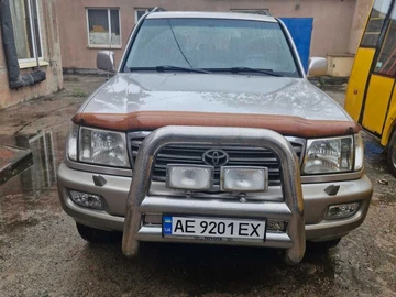 Авто Toyota Land Cruiser 100 2004 № 8796333