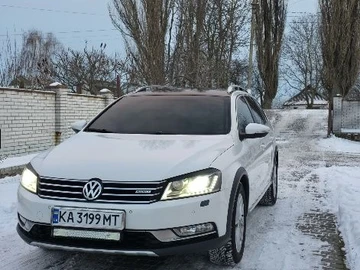 Авто Volkswagen Passat Variant 2014 № 8796453