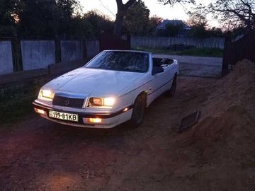 Авто Chrysler Le Baron 1989 № 8796495