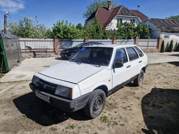 Авто ВАЗ 2109 1989 № 8796691