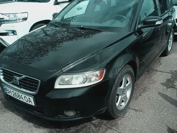 Авто Volvo V50 2008 № 8796718