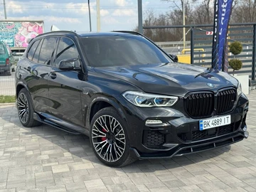 Авто BMW X5 2023 № 8796738