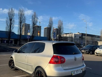 Авто Volkswagen Golf 2006 № 8796776