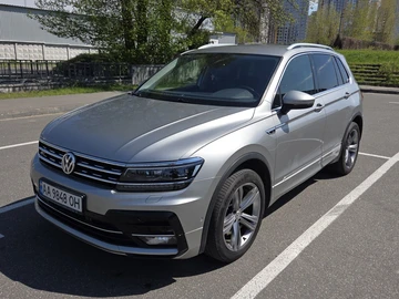 Авто Volkswagen Tiguan 2019 № 8796799