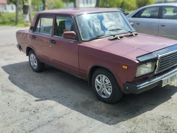 Авто ВАЗ 2107 2004 № 8797069