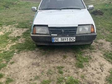 Авто ВАЗ 21093 1993 № 8797096