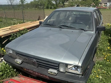 Авто Volkswagen Passat Hatchback 1986 № 8797108