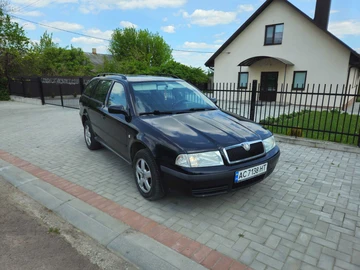 Авто Skoda Octavia 2004 № 8797128