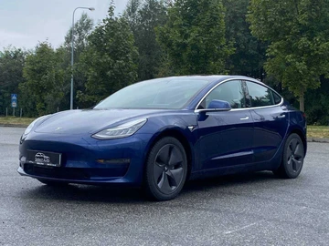 Авто Tesla Model 3 2018 № 8797415