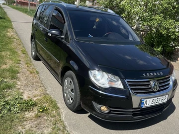 Авто Volkswagen Touran 2006 № 8797544