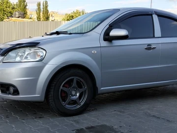 Авто Chevrolet Aveo 2011 № 8797700