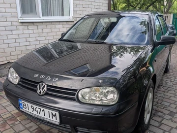 Авто Volkswagen Golf 2000 № 8797710